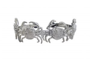 ¿Plata o criatura viva? Brazalete Cangrejo de Joya de Arte. Un diseño que cuestiona: ¿Puede el lujo ser tu propia armadura?